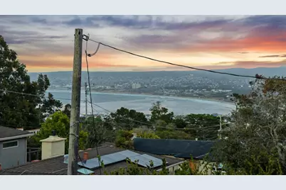 1122 Harrison St, Monterey, CA 93940 - Photo 37