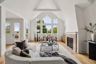 822 Columbus St, El Granada, CA 94018 - Photo 3