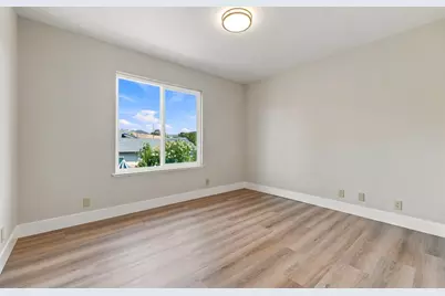 5436 Century Park Way, San Jose, CA 95111 - Photo 27