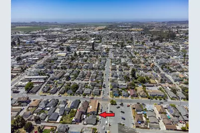 406 E 5th St, Watsonville, CA 95076 - Photo 7