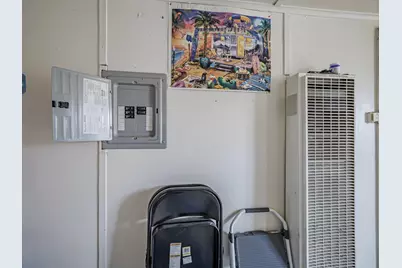 406 E 5th St, Watsonville, CA 95076 - Photo 19