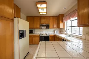 1219 Willow Ct, Gilroy, CA 95020 - Photo 15
