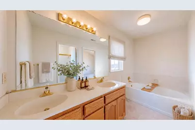 1961 Nikki Ann Way, Turlock, CA 95380 - Photo 55