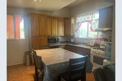 639 Jackson St, San Jose, CA 95112 - Photo 3