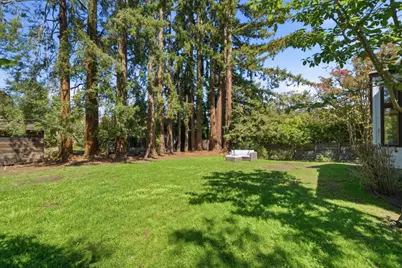 24285 Summerhill Ave, Los Altos, CA 94024 - Photo 27