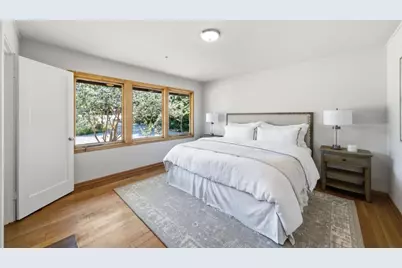 24285 Summerhill Ave, Los Altos, CA 94024 - Photo 19