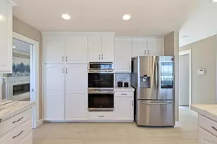 623 Upland Rd, Redwood City, CA 94062 - Photo 13