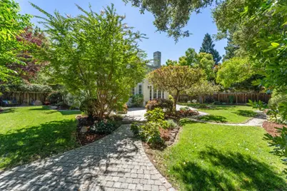 145 Gloria Cir, Menlo Park, CA 94025 - Photo 41