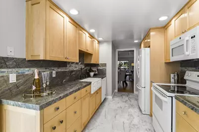 6131 Montgomery Ct, San Jose, CA 95135 - Photo 17