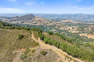 15565 Armsby Ln, Morgan Hill, CA 95037 - Photo 83