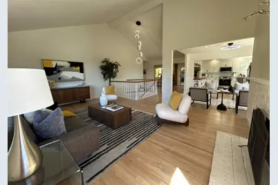 23005 Standing Oak Ct, Cupertino, CA 95014 - Photo 7