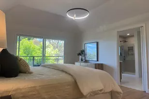 23005 Standing Oak Ct, Cupertino, CA 95014 - Photo 19