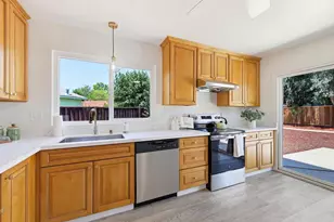 799 Sunbrook Ct, San Jose, CA 95111 - Photo 7