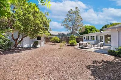 136 Eldora Dr, Mountain View, CA 94041 - Photo 29