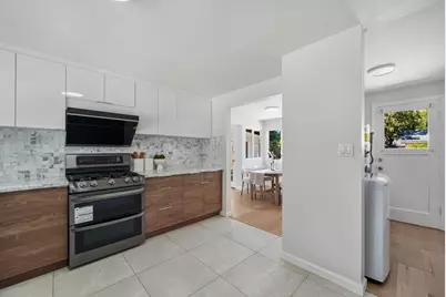 136 Eldora Dr, Mountain View, CA 94041 - Photo 13