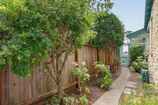 315 Cypress Ave, Pacific Grove, CA 93950 - Photo 25