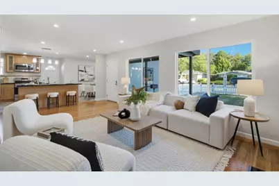 2293 W Hedding St, San Jose, CA 95128 - Photo 17