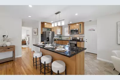 2293 W Hedding St, San Jose, CA 95128 - Photo 15