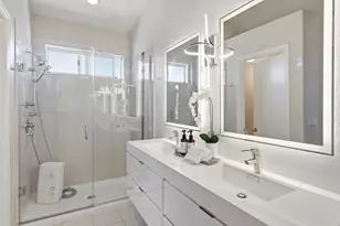 504 Shoal Cir, Redwood City, CA 94065 - Photo 23