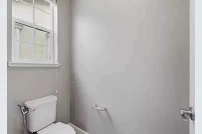 1429 Poppy Ln, Hayward, CA 94545 - Photo 29