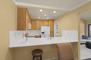 5696 Makati Cir H, San Jose, CA 95123 - Photo 9
