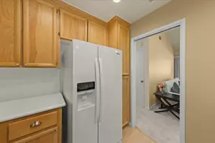 5696 Makati Cir H, San Jose, CA 95123 - Photo 11