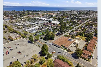 Address Not Disclosed, Capitola, CA 95010 - Photo 5