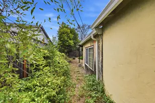 208 Kamson Way, Campbell, CA 95008 - Photo 21