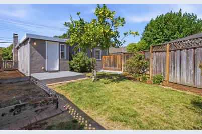 2268 Maywood Ave, San Jose, CA 95128 - Photo 23