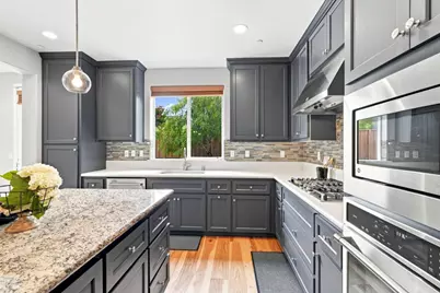 270 10th St, Marina, CA 93933 - Photo 11