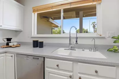 5245 Bucknall Rd, San Jose, CA 95130 - Photo 11