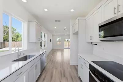 9192 Wickham Ct, Gilroy, CA 95020 - Photo 11