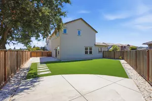 9192 Wickham Ct, Gilroy, CA 95020 - Photo 31