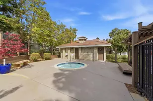 2561 Yerba Bank, San Jose, CA 95121 - Photo 35