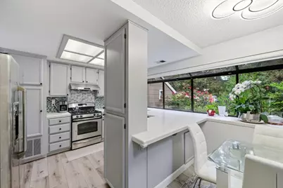 2561 Yerba Bank, San Jose, CA 95121 - Photo 13