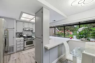 2561 Yerba Bank, San Jose, CA 95121 - Photo 13