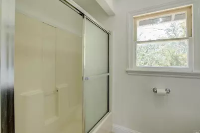 206 Crest St, Antioch, CA 94509 - Photo 9