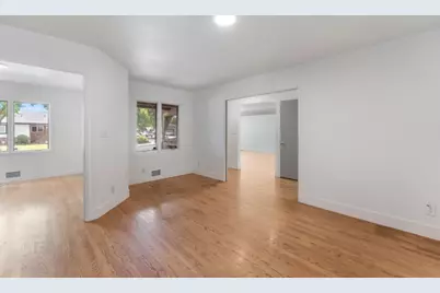 2704 Westchester Ln, Modesto, CA 95350 - Photo 7