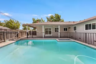 2704 Westchester Ln, Modesto, CA 95350 - Photo 37