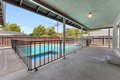 2704 Westchester Ln, Modesto, CA 95350 - Photo 35