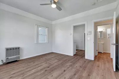 98 E Saint John St, San Jose, CA 95112 - Photo 13