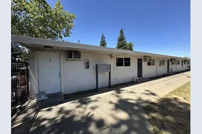999 Arcade Blvd, Sacramento, CA 95815 - Photo 1