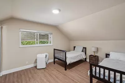 9021 Posada Way, Sacramento, CA 95826 - Photo 23