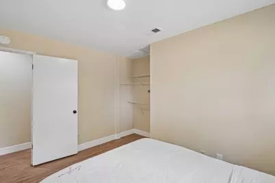 9021 Posada Way, Sacramento, CA 95826 - Photo 13