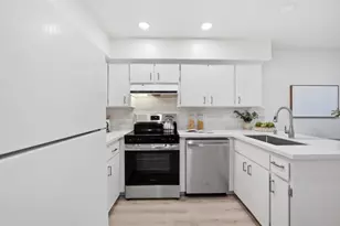 1251 E Fremont Terrace, Sunnyvale, CA 94087 - Photo 9