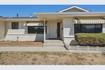 1505 Atherton Way, Salinas, CA 93906 - Photo 5