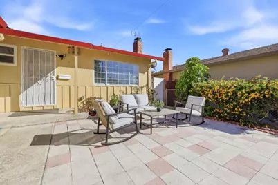 3242 Blue Mountain Dr, San Jose, CA 95127 - Photo 5