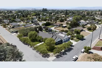 2020 Sunset Dr, Hollister, CA 95023 - Photo 83