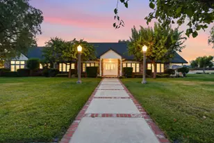 2020 Sunset Dr, Hollister, CA 95023 - Photo 93