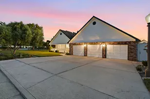 2020 Sunset Dr, Hollister, CA 95023 - Photo 97